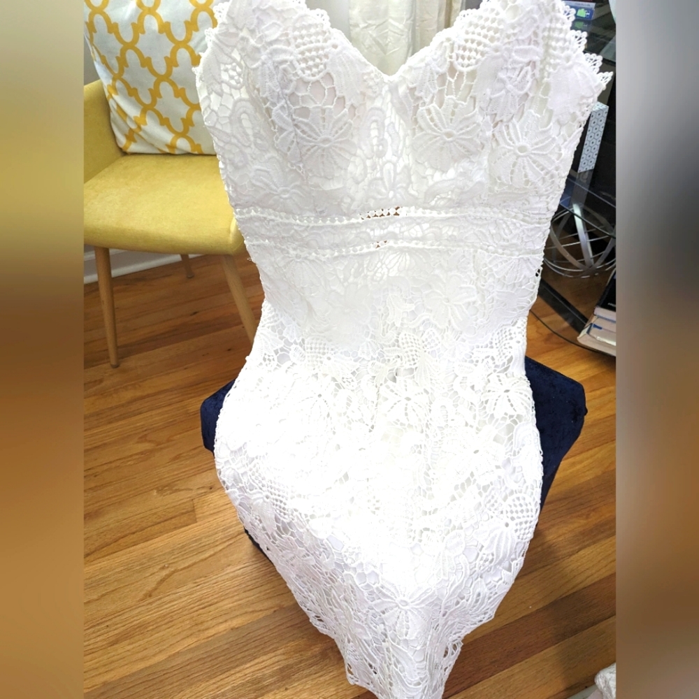 White dress size 16